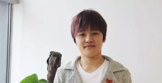 赵一博恋情爆料最新图片,甜蜜瞬间引网友热议 第2张 赵一博恋情爆料最新图片,甜蜜瞬间引网友热议 第2张